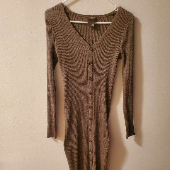 Taylor Brown Sweater Dress -Size L - Picture 3 of 3